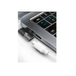 Right Angle USB-C to USB-C  Begs New